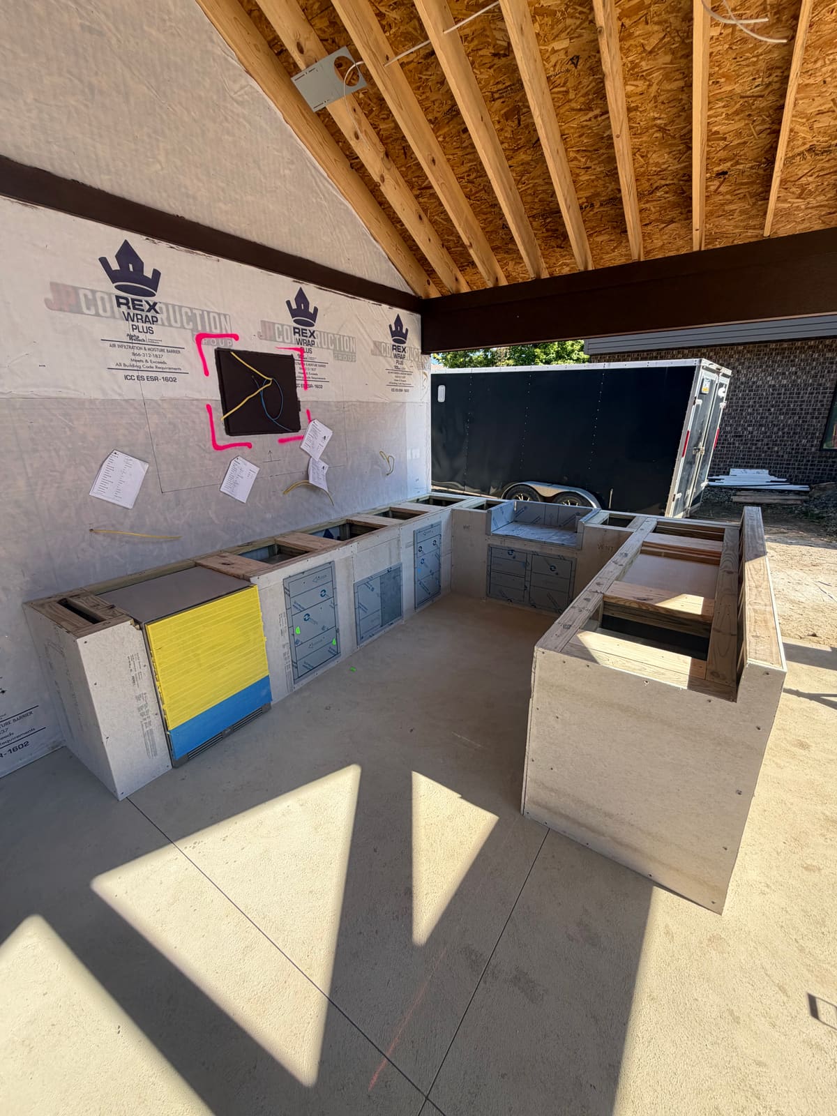 O'Neil Pool House & Garage , photo 6 of 10