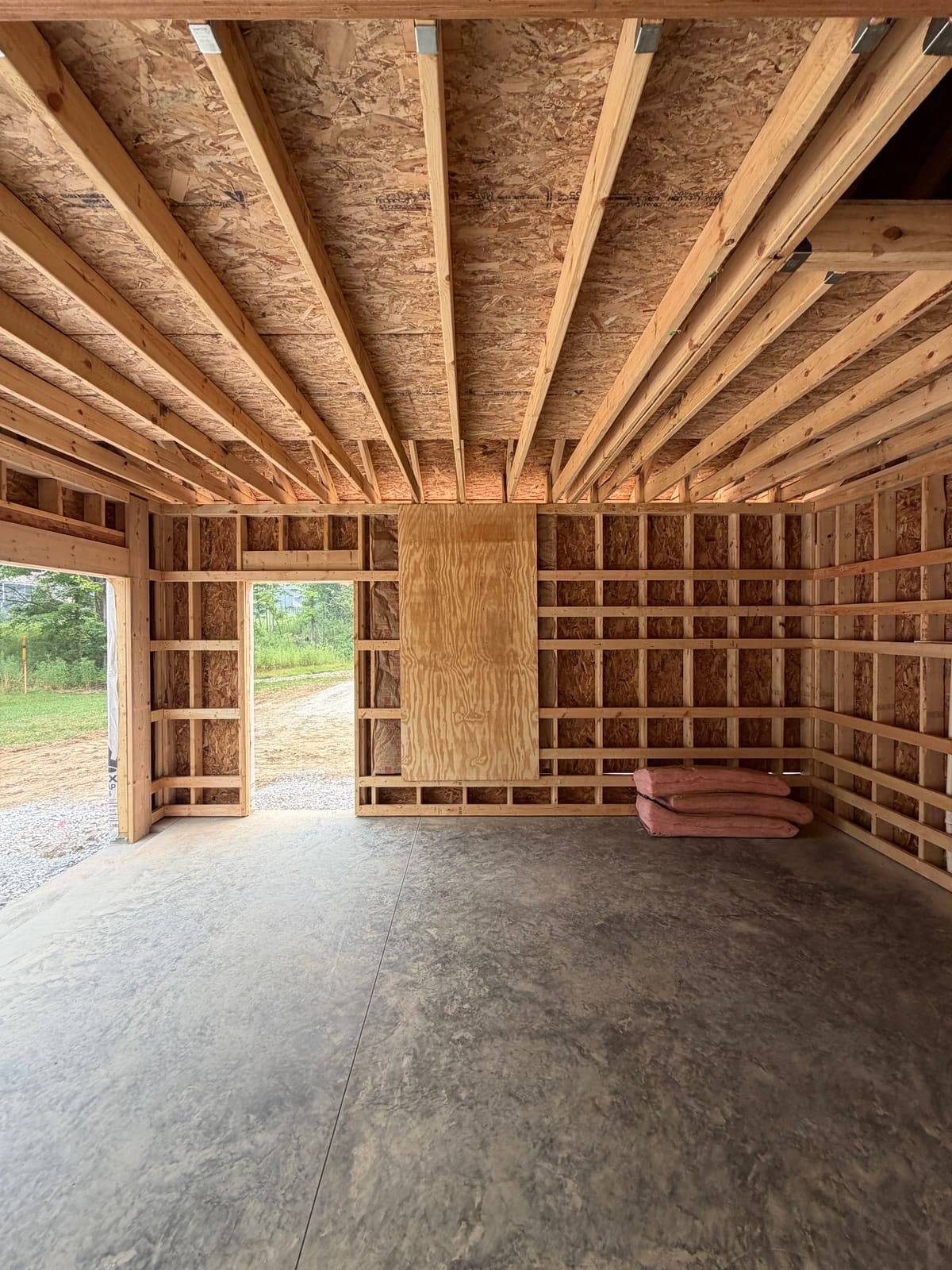 O'Neil Pool House & Garage , photo 9 of 10